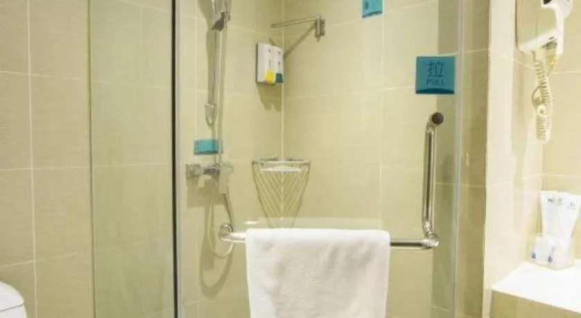 City Comfort Inn Baise Uprising Memorial Park Laiyu