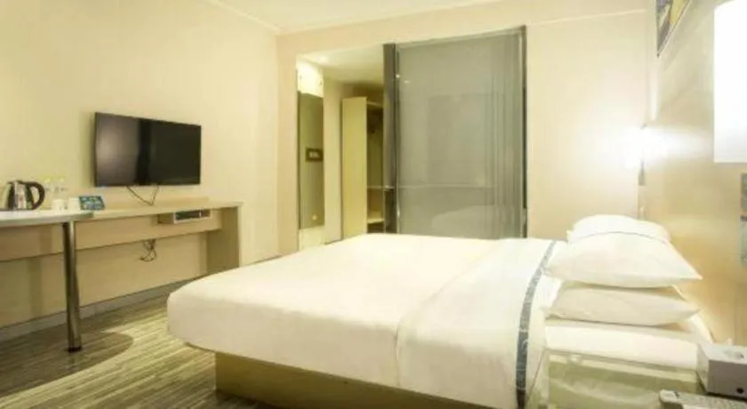 Bed in City Comfort Inn Baise Uprising Memorial Park Laiyu