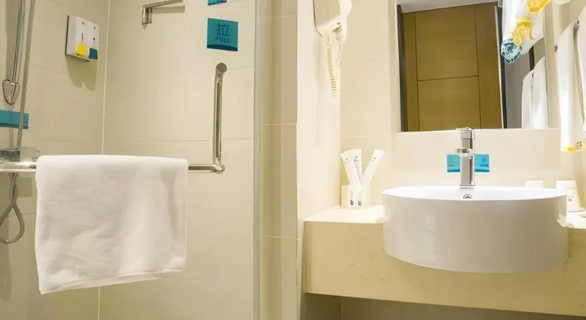 City Comfort Inn Baise Uprising Memorial Park Laiyu