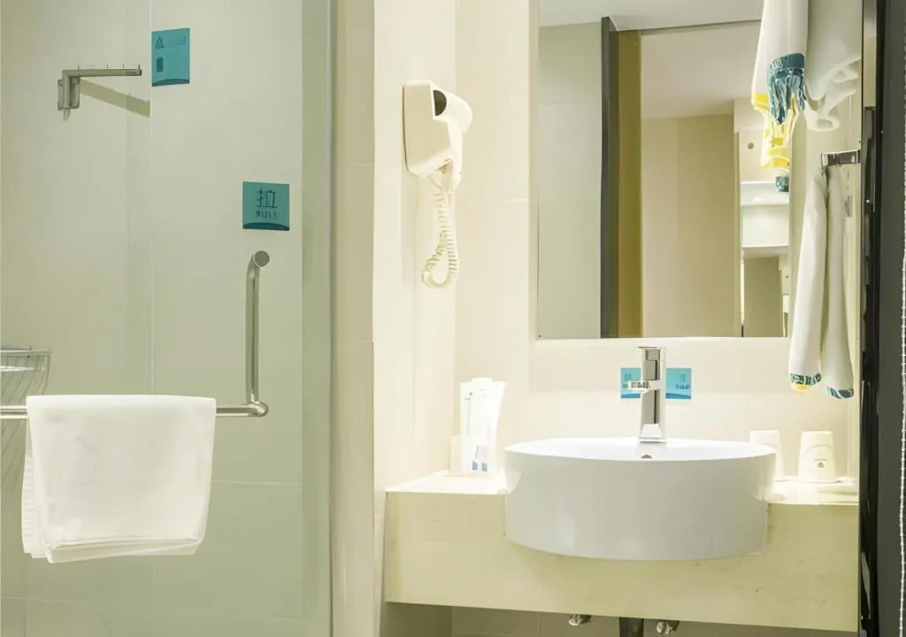 City Comfort Inn Baise Uprising Memorial Park Laiyu