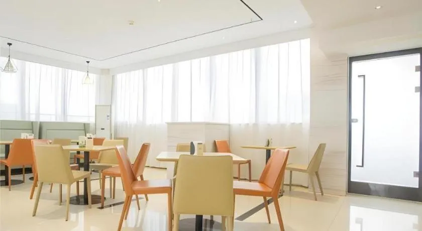 City Comfort Inn Baise Uprising Memorial Park Laiyu