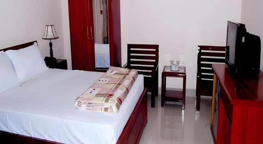 Bed in Hong Thang Hotel