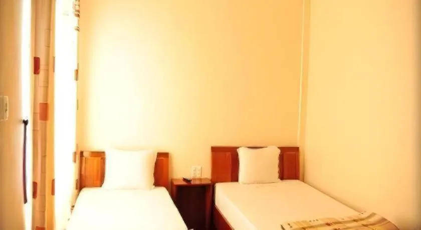 Bed in Hong Thang Hotel