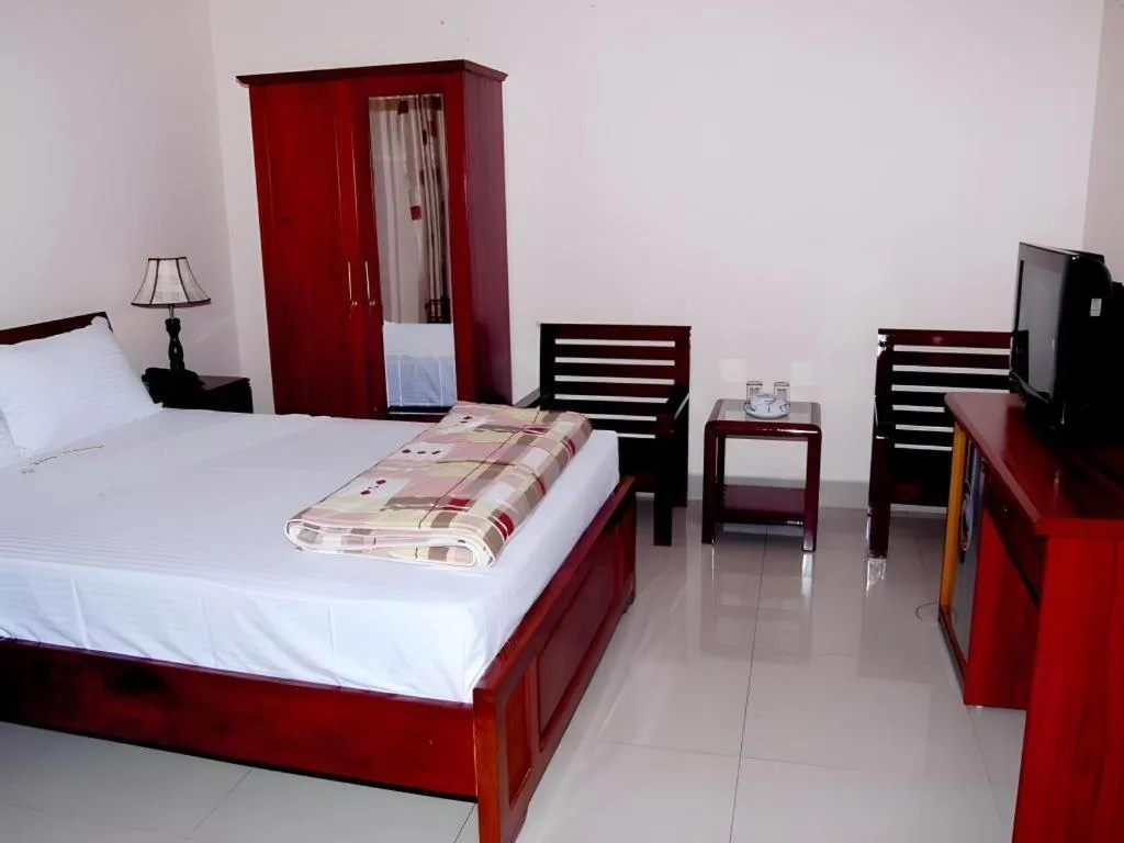 Bed in Hong Thang Hotel