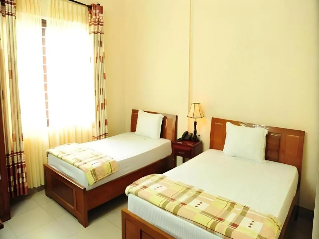 Bed in Hong Thang Hotel