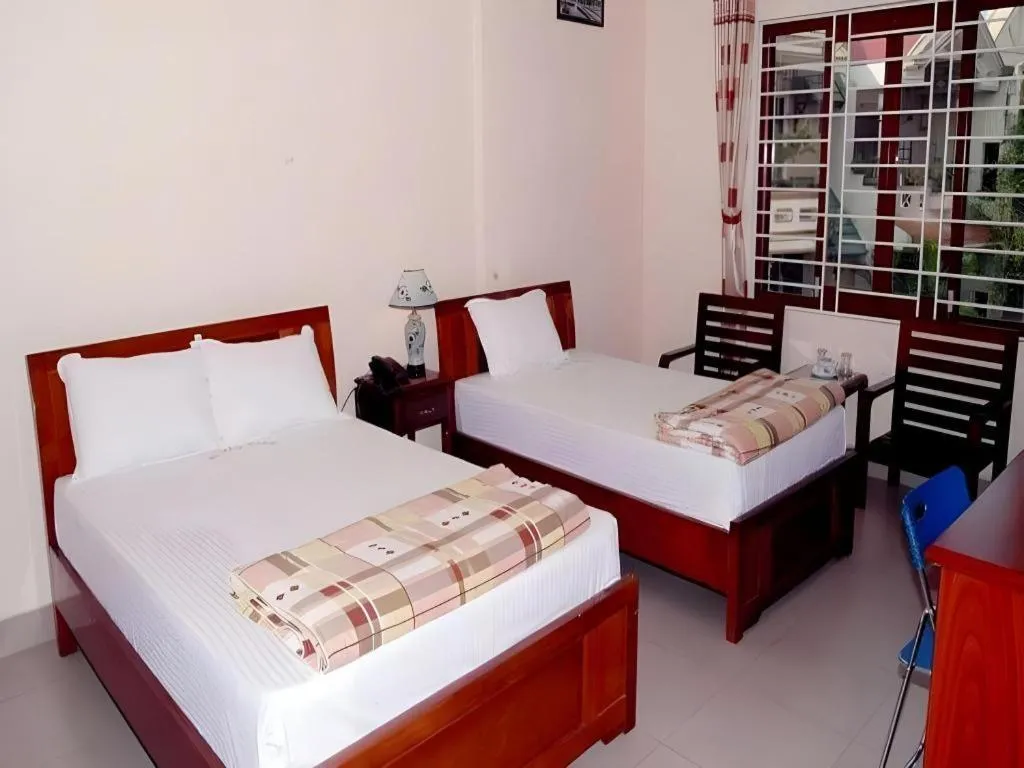 Bed in Hong Thang Hotel