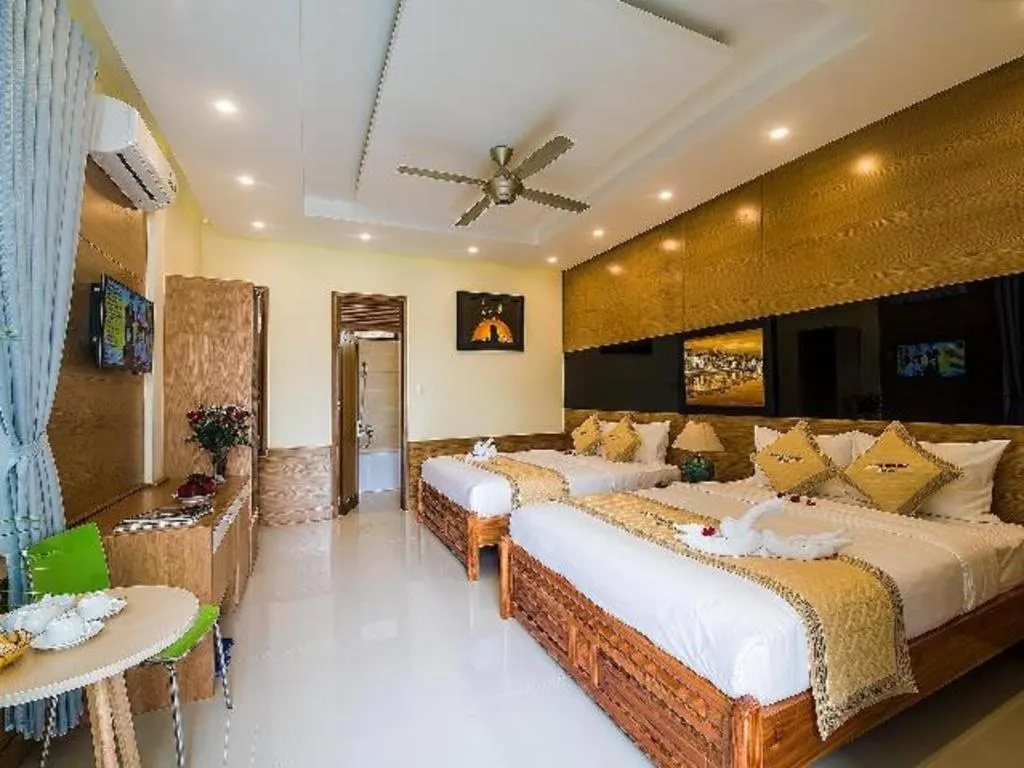 Bed in Bien Dao Homestay Hoi An