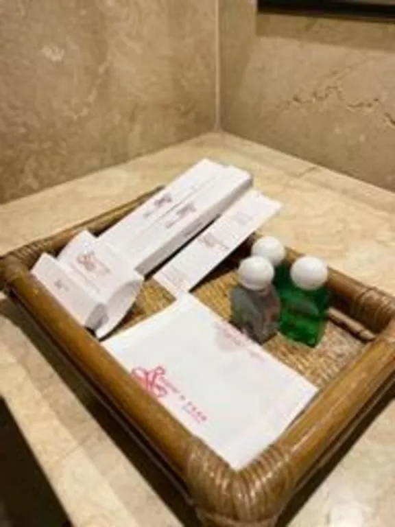 Regent's Park Hotel at Kayutangan Malang