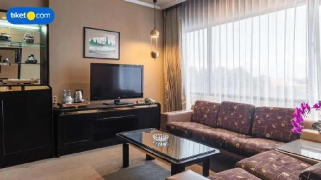 Regent's Park Hotel at Kayutangan Malang