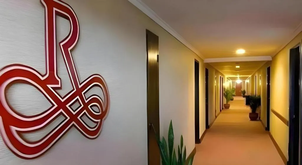 Regent's Park Hotel at Kayutangan Malang