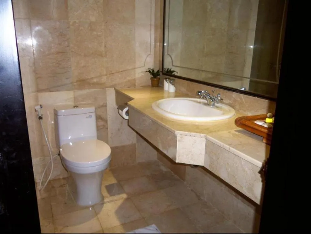 Regent's Park Hotel at Kayutangan Malang