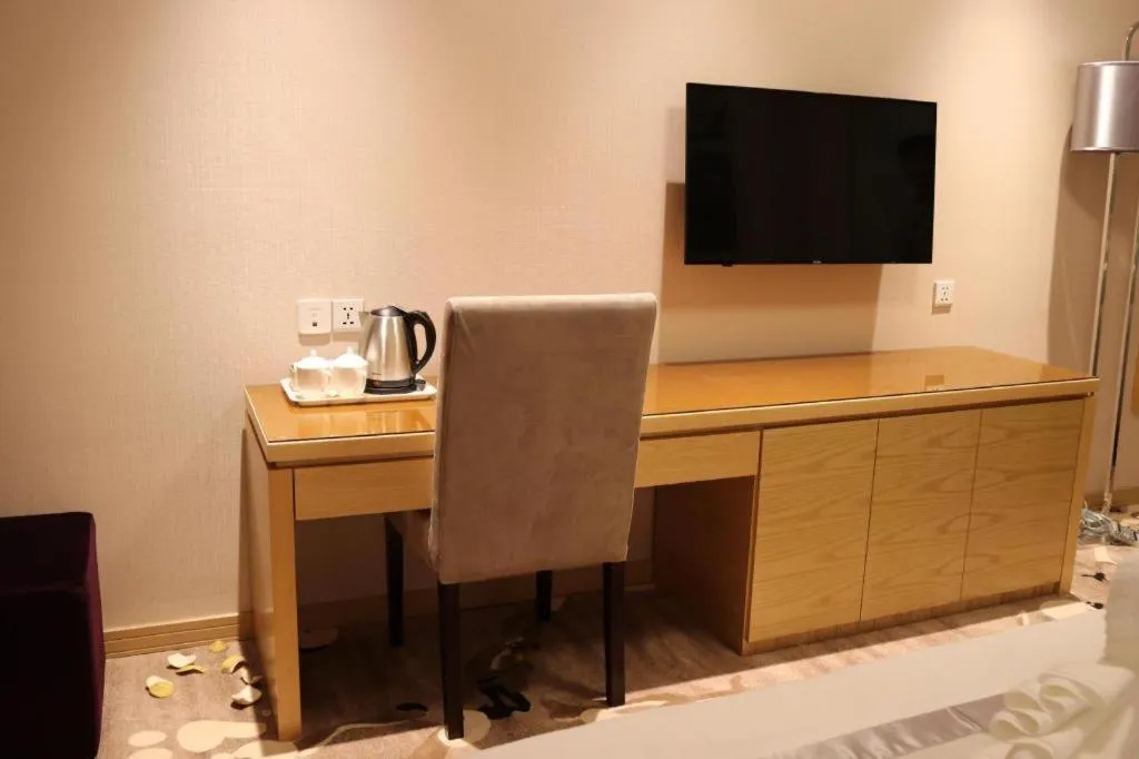 ST. MORITZ BUSINESS HOTEL