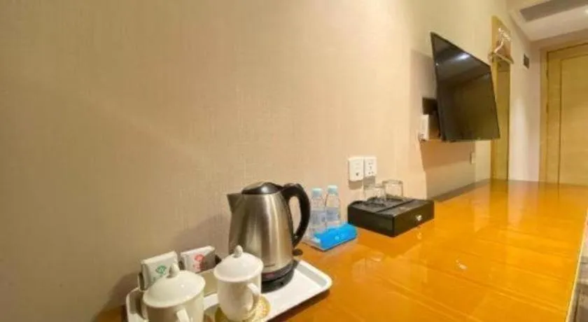 ST. MORITZ BUSINESS HOTEL