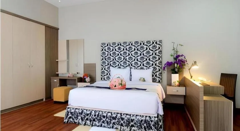 Bed in Bali Rich Villa