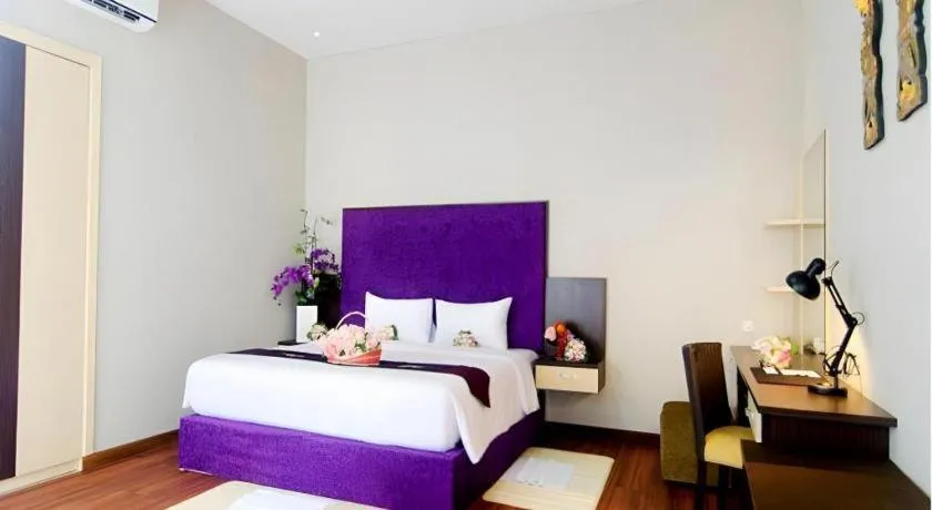 Bed in Bali Rich Villa