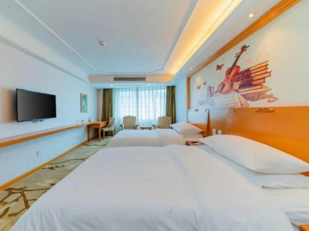 Bed in Out Sky Hotel