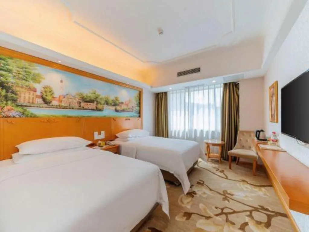 Bed in Out Sky Hotel