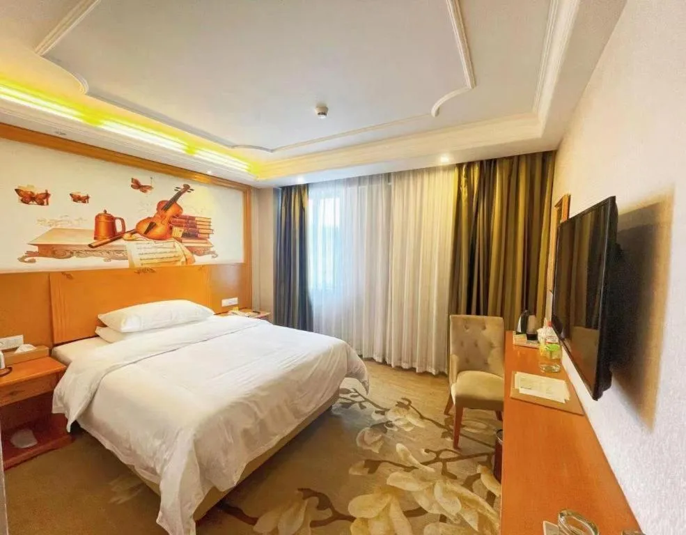 Bed in Out Sky Hotel