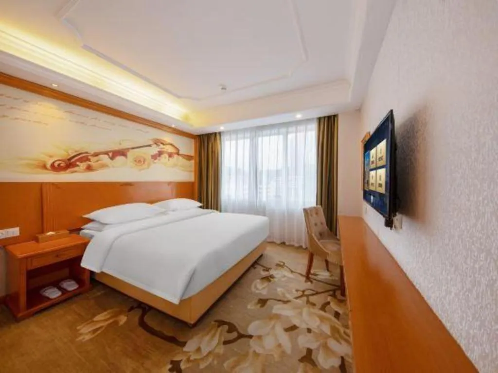 Bed in Out Sky Hotel