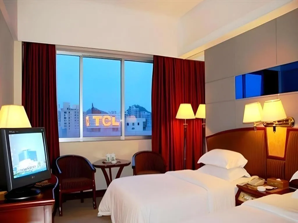 Bed in Out Sky Hotel