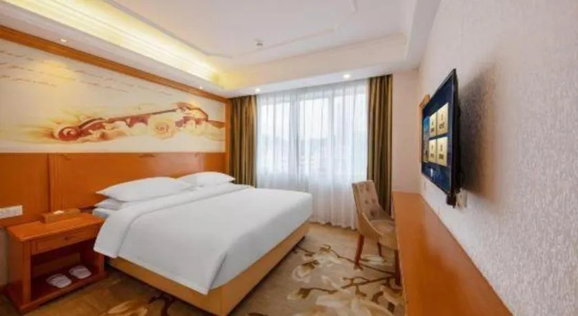 Bed in Out Sky Hotel