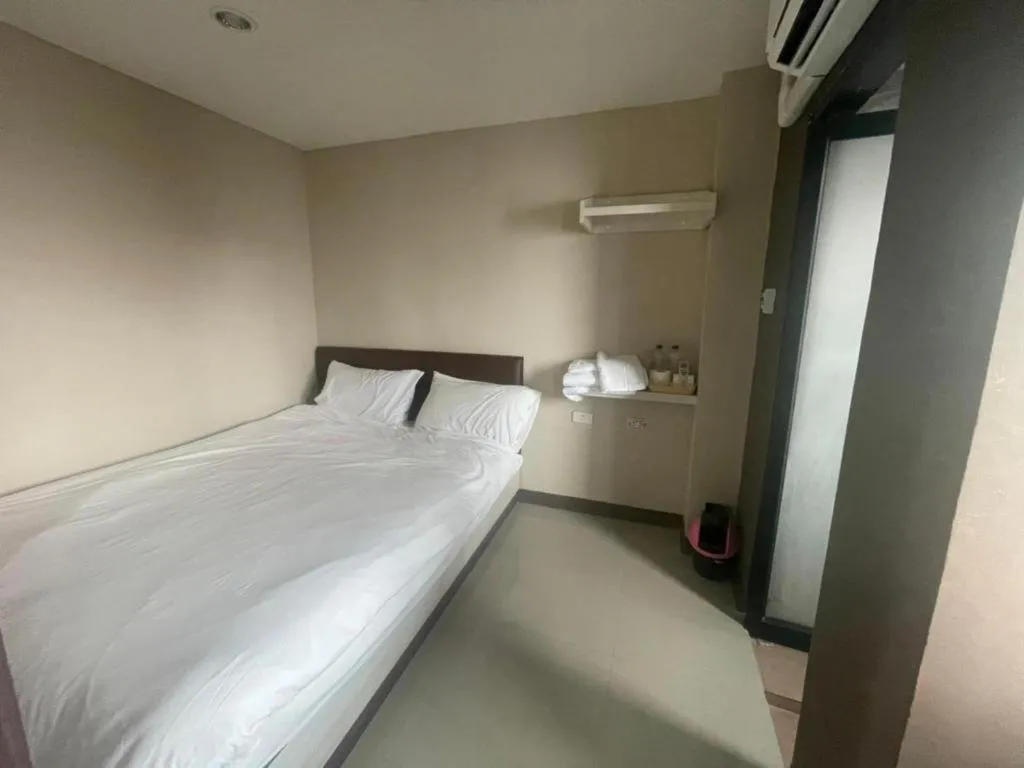 Bed in Poompimaan House