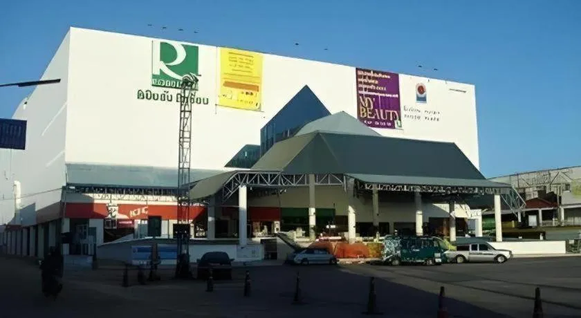 Premier Hotel Nakhonsrithammarat