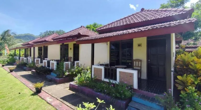 Parai Beach Resort Telengria