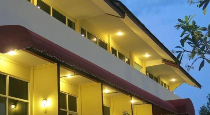 Parai Beach Resort Telengria