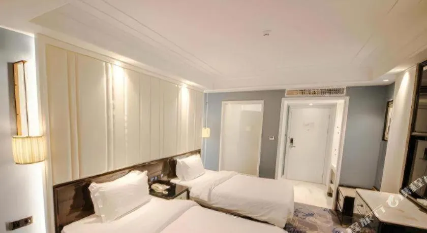 Bed in Jinjiang Metropolo Hotel Nanjing Confucius Temple Branch