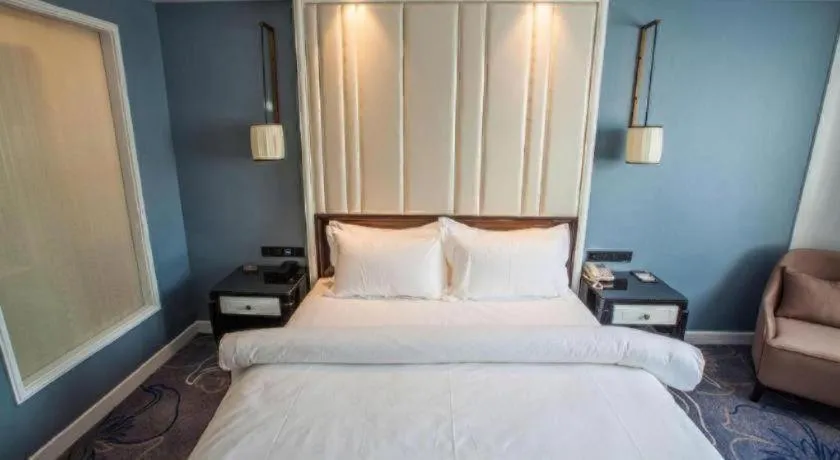 Bed in Jinjiang Metropolo Hotel Nanjing Confucius Temple Branch