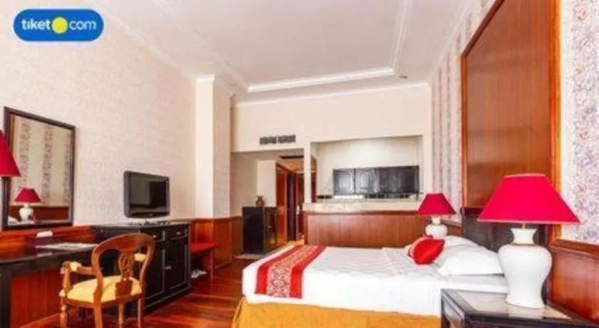 Bed in Gran Senyiur Hotel