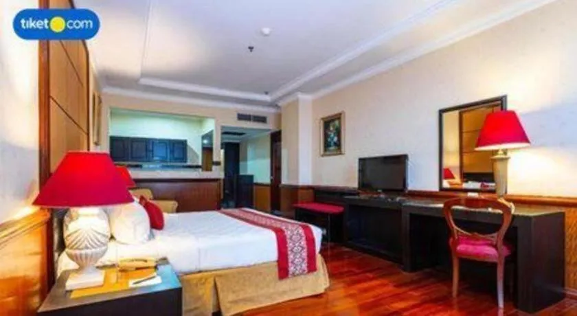 Bed in Gran Senyiur Hotel