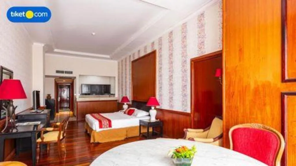 Bed in Gran Senyiur Hotel