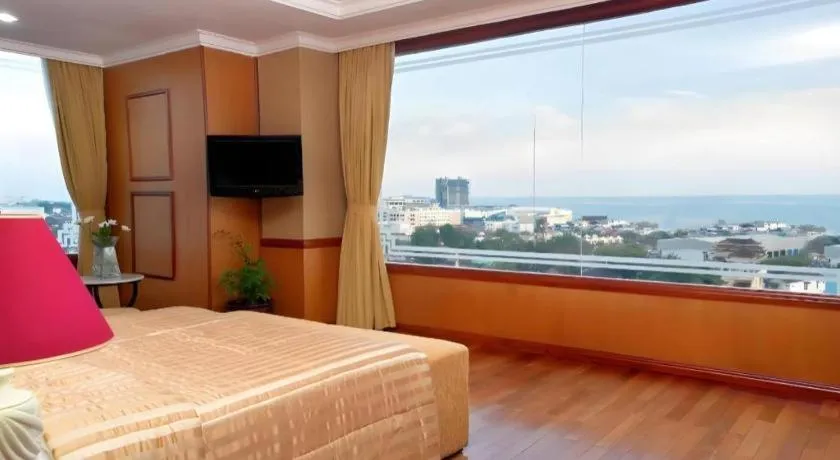 Bed in Gran Senyiur Hotel