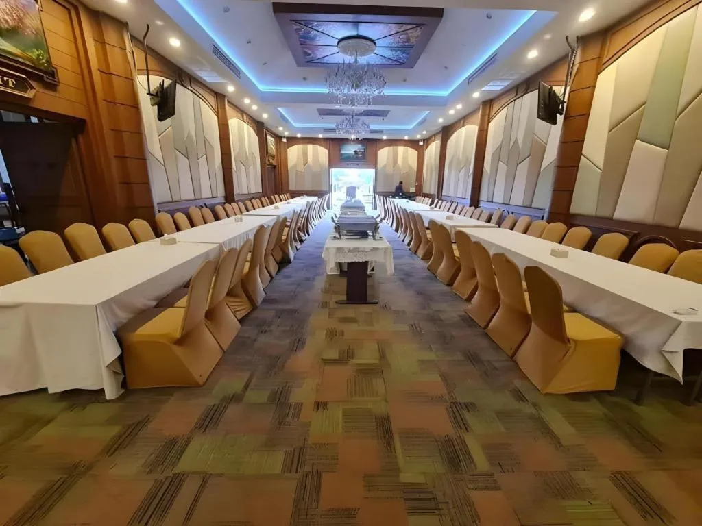 Phitsanulok Orchid Hotel