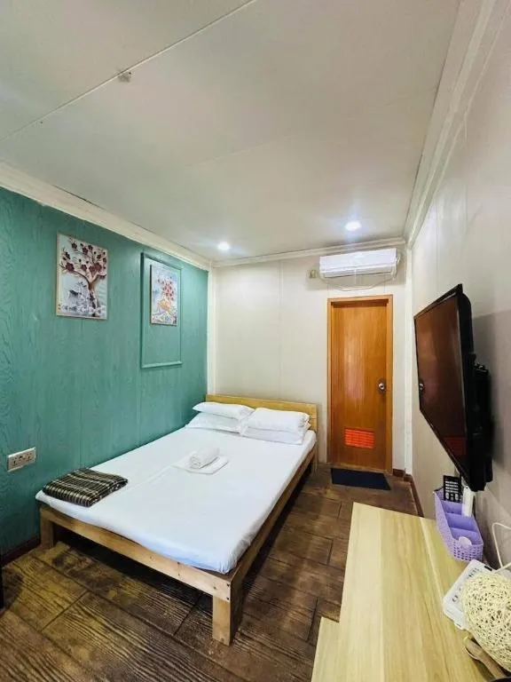 Bed in Coco Mango's Place