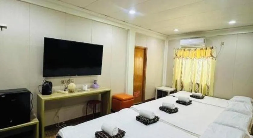 Bed in Cocomango's Resort