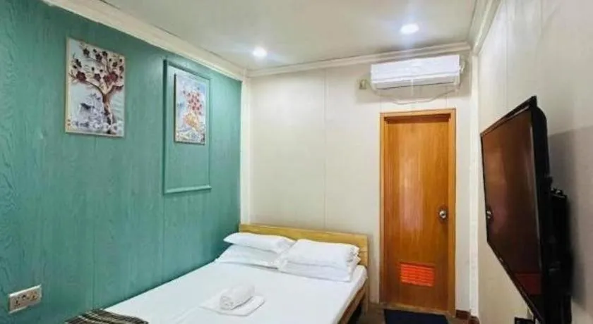 Bed in Cocomango's Resort