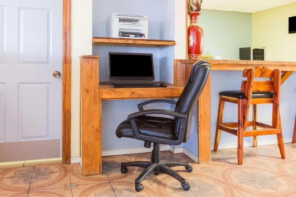 Days Inn by Wyndham Mt. Pleasant