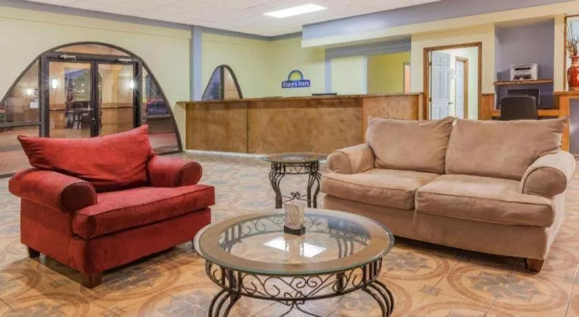 Days Inn by Wyndham Mt. Pleasant