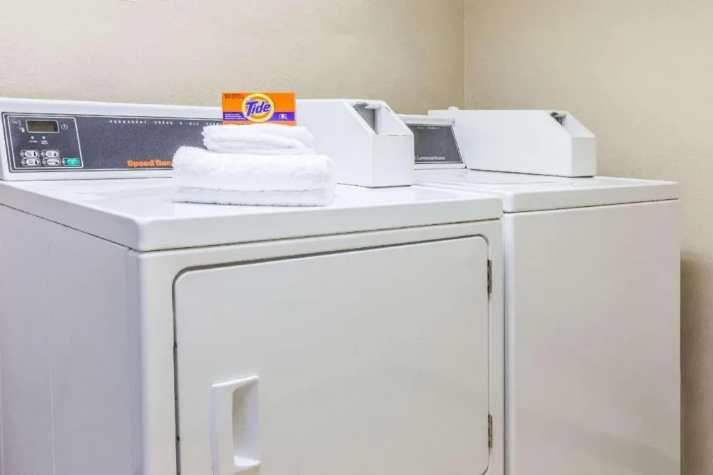 Days Inn by Wyndham Mt. Pleasant