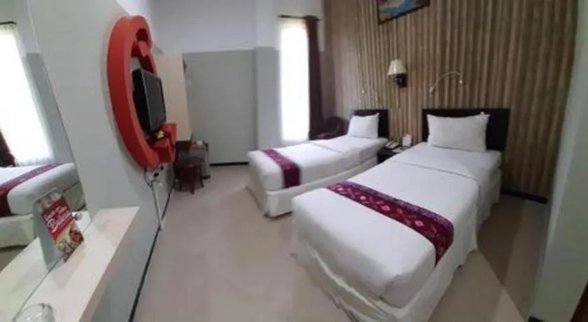 Bed in Queen City Hotel