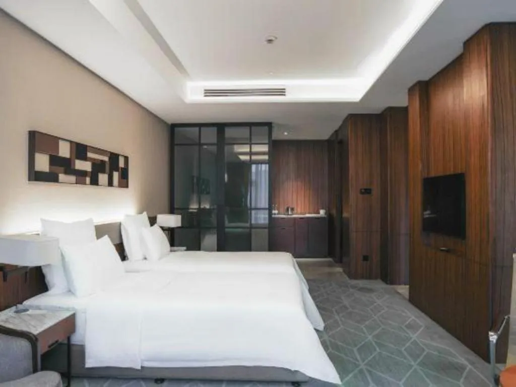 Bed in Chongqing The Lotus Hotel