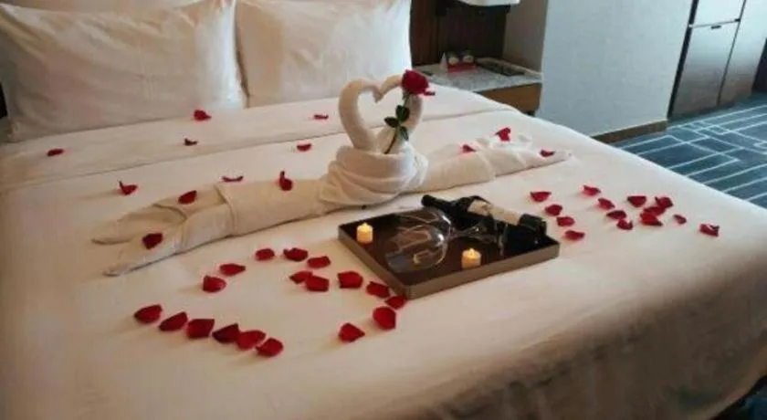 Bed in Chongqing The Lotus Hotel