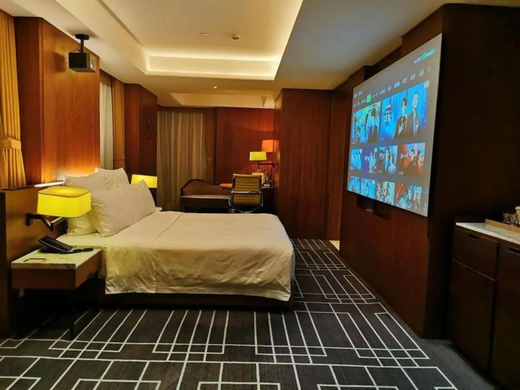 Bed in Chongqing The Lotus Hotel