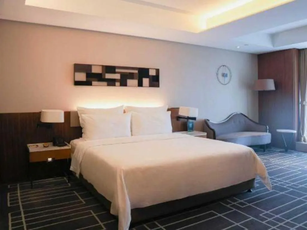 Bed in Chongqing The Lotus Hotel