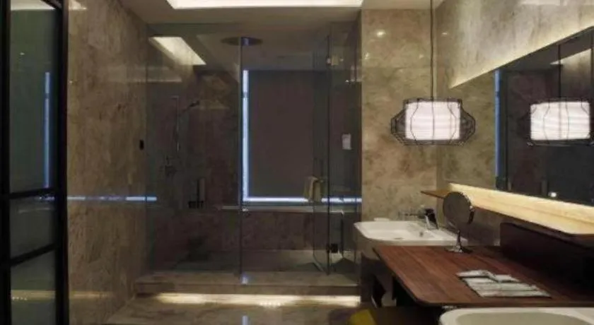 Chongqing The Lotus Hotel