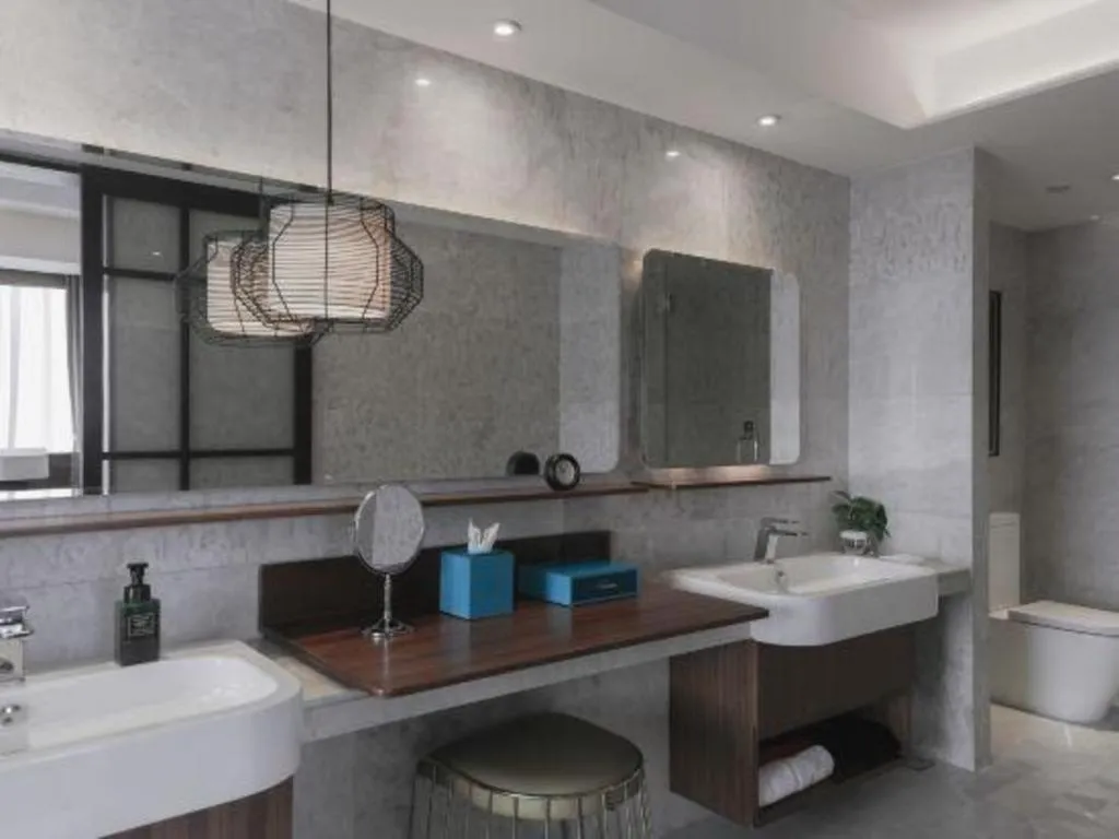 Chongqing The Lotus Hotel