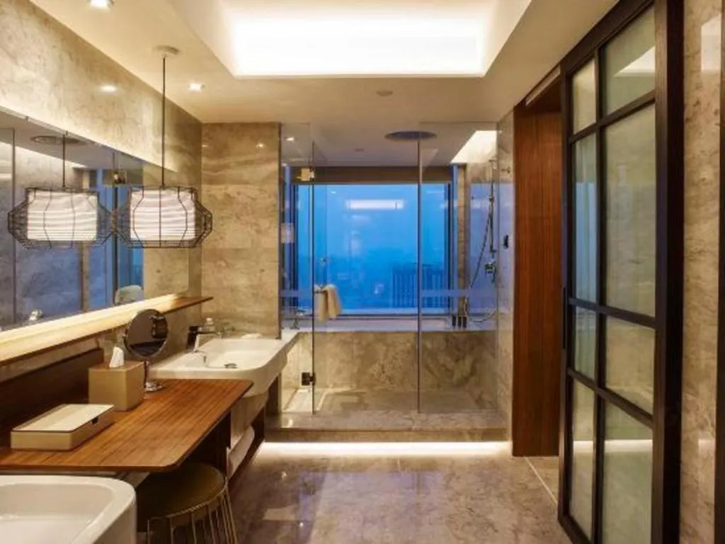 Chongqing The Lotus Hotel